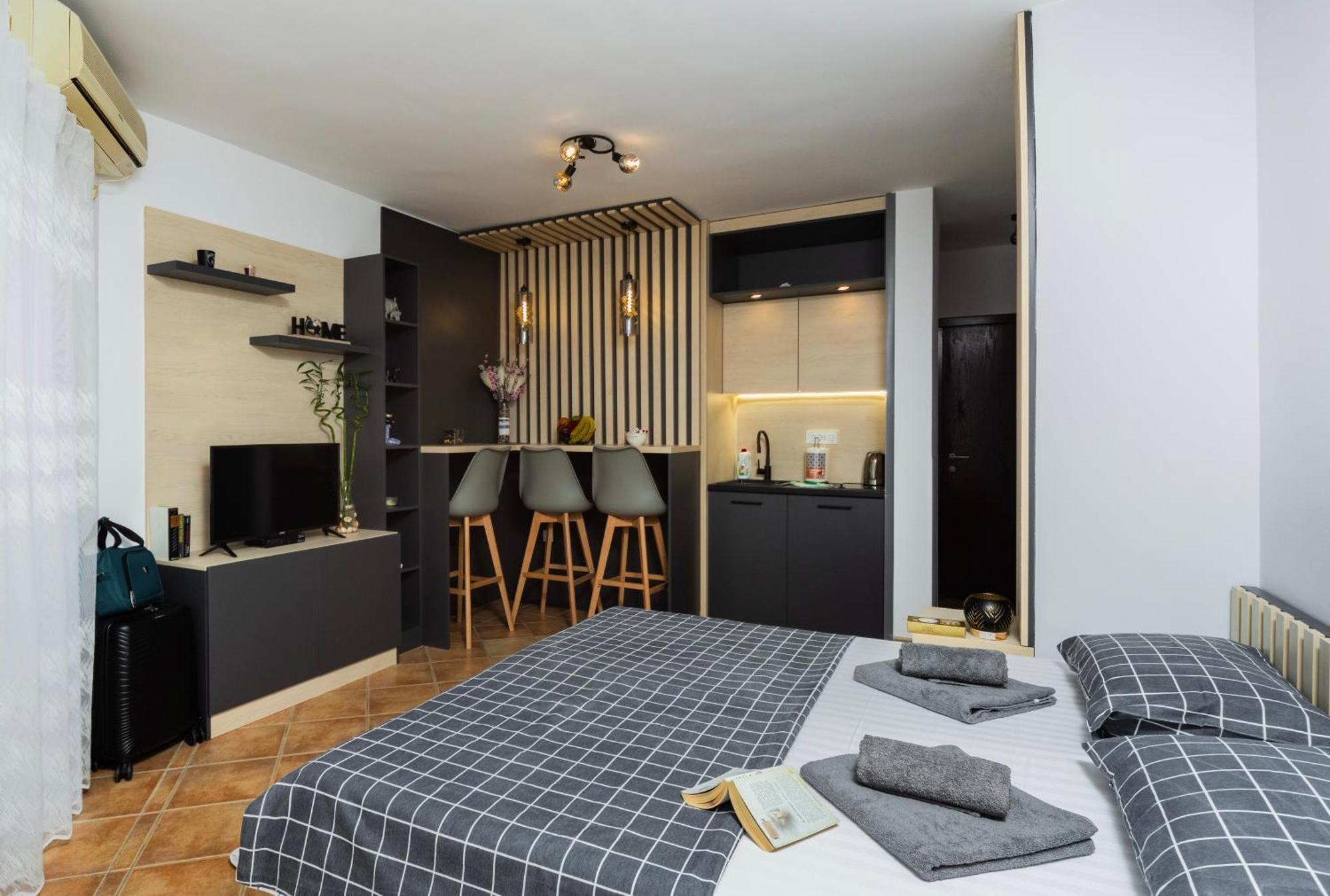 Adzic Apartments Budva Buitenkant foto