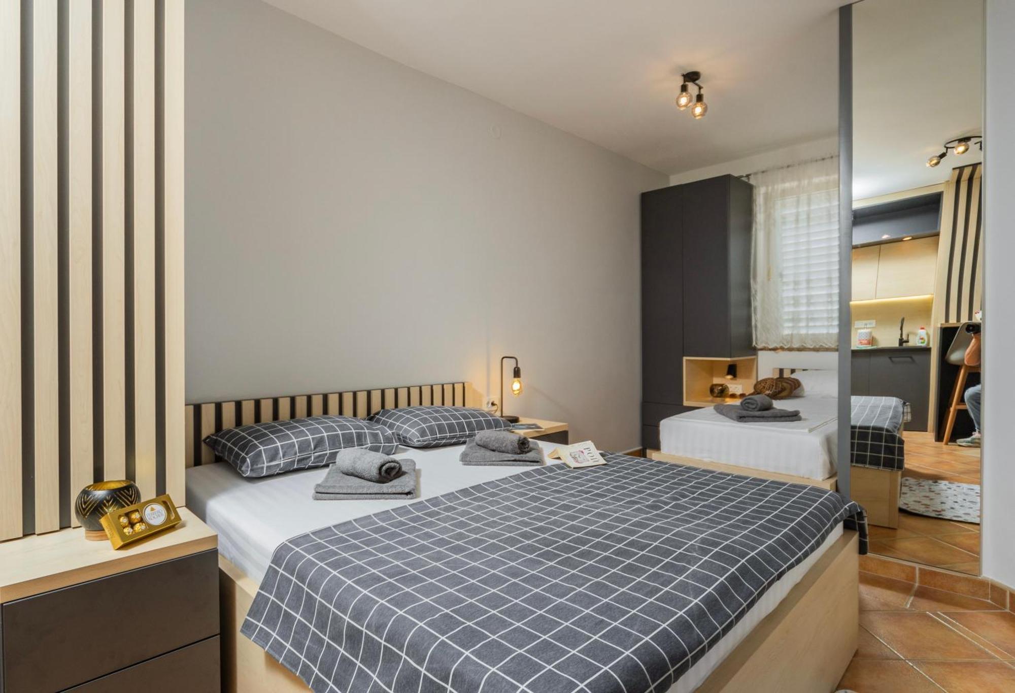 Adzic Apartments Budva Buitenkant foto
