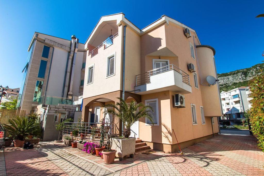 Adzic Apartments Budva Buitenkant foto